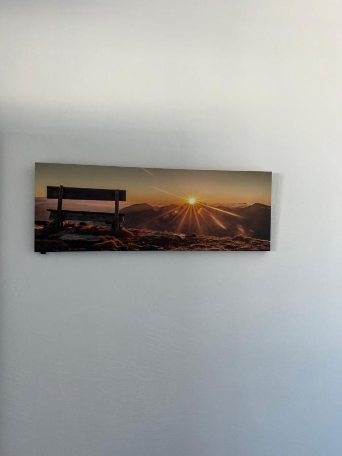 Ruhige Gruene Oase Bei Flughafen Schwechat Luaran gambar